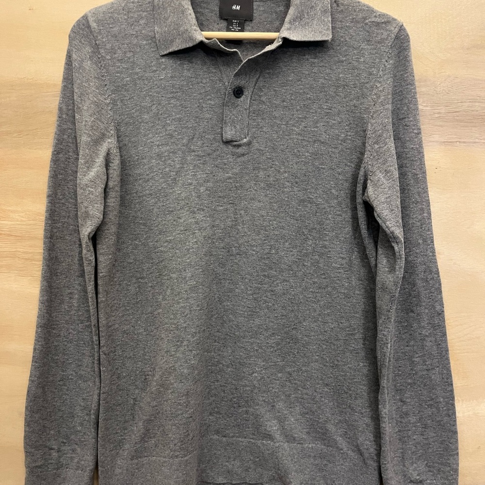 H&M Gray Long Sleeve Polo Shirt
